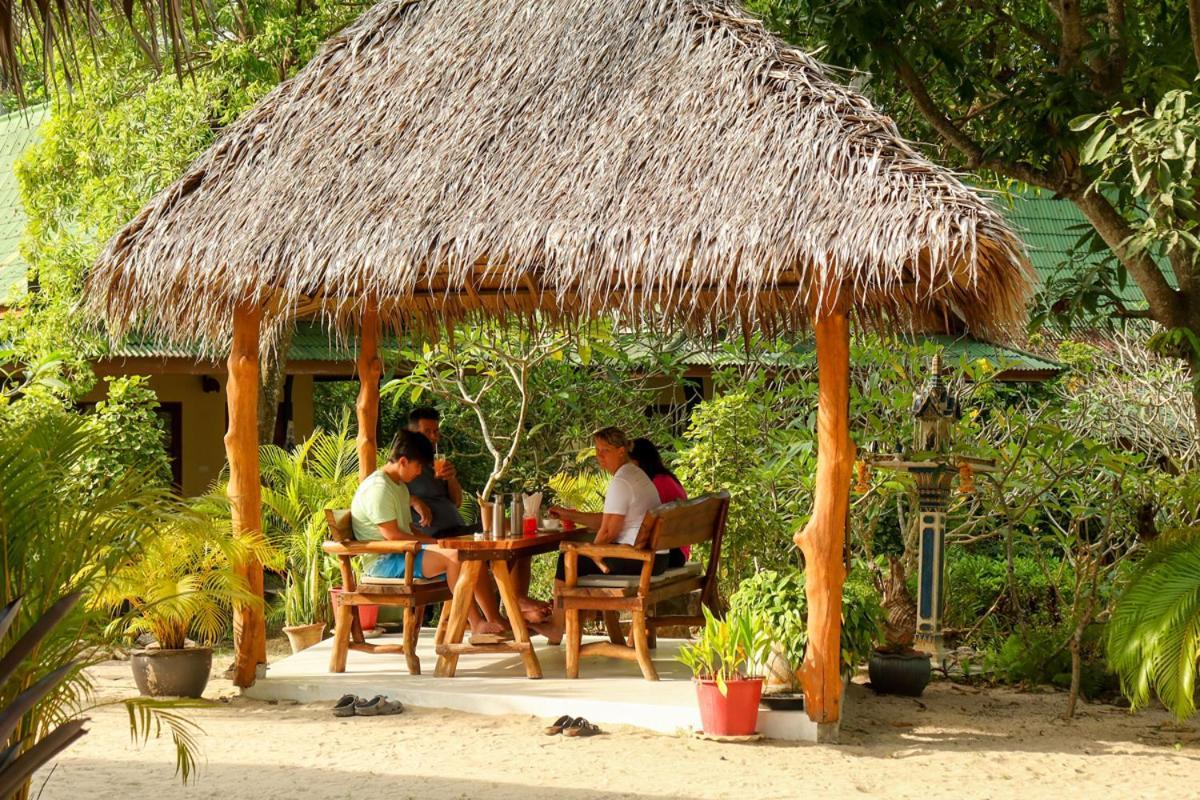 סריתאנו Seaflower Bungalows מראה חיצוני תמונה